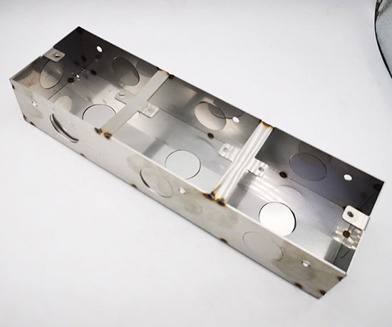 不銹鋼三聯明裝接線盒配圖